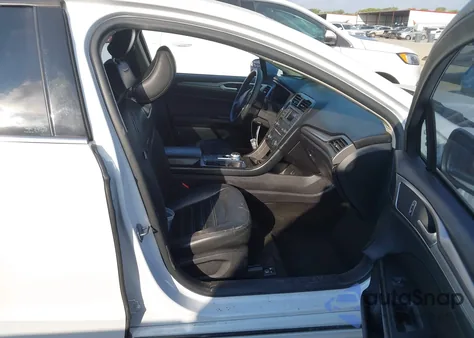 2017 Ford Fusion S из США, поврежденный, VIN 3FA6P0G72HR406744